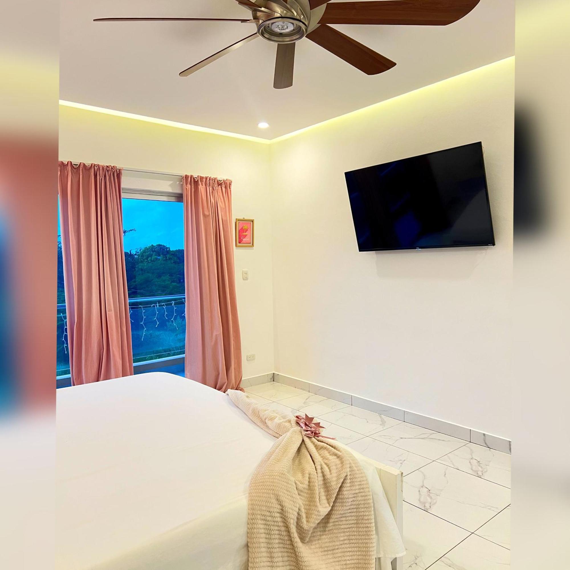 5 Star Villa Minutes From Airport And Beaches Sosúa Eksteriør billede